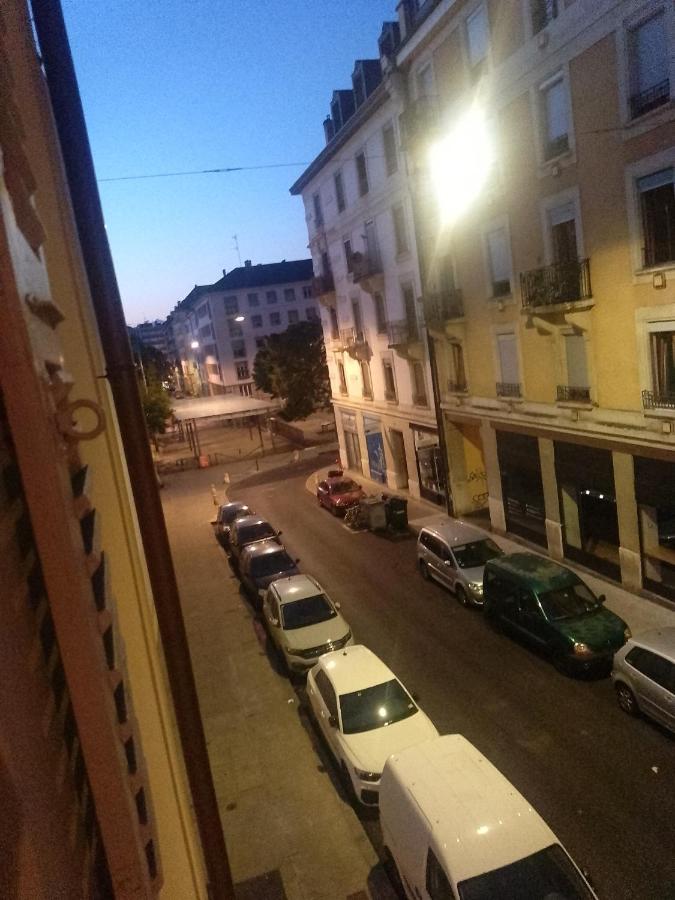 Charming Flat Center And Near The Lake Genf Exterior foto