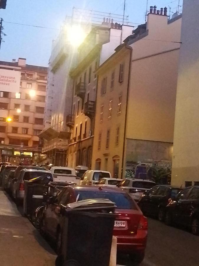 Charming Flat Center And Near The Lake Genf Exterior foto